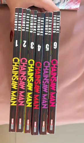 Vendo mangá Chainsaw Man (seminovo)