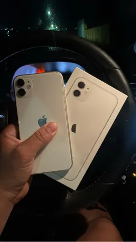 iPhone 11 de 128gb único dono