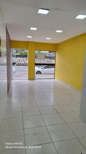 Alugo Loja 32 m2 pé direito duplo Praia de Itaparica - Vila Velha - ES