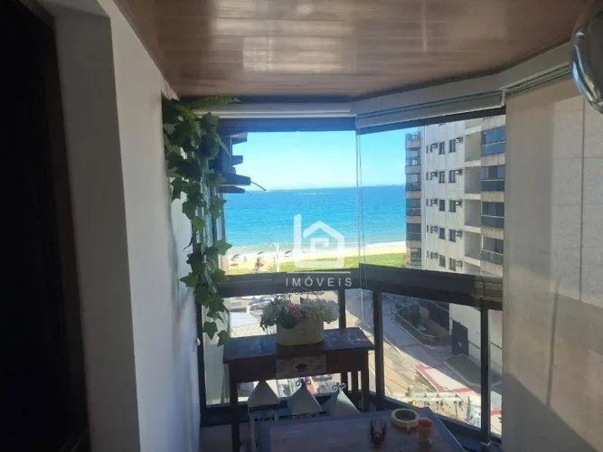 Lindo apartamento 4 quartos sendo 2 suites na Praia da Costa