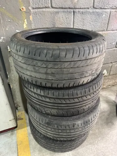 JOGO PNEU 225/45R17 REMOLDE