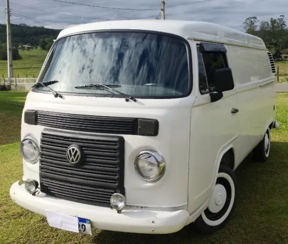 Volkswagen Kombi Furgão 1.4 MI Total Flex 8V 2007