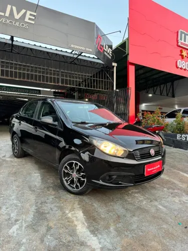 Fiat Grand Siena Attrac. 1.4 EVO F.flex 8V 2021