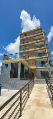 Apartamento com 03 quartos para locação