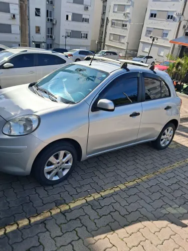 Nissan March SV 1.6 16V Flex Fuel 2013