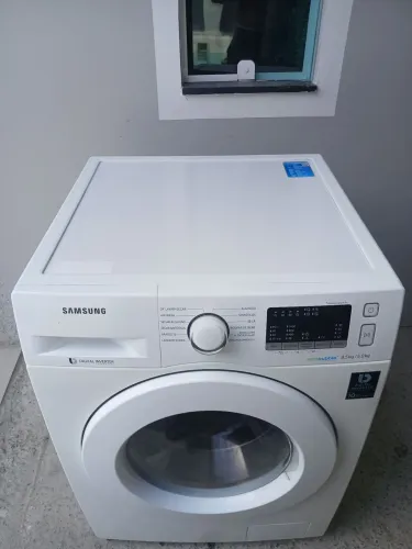 lava e seca sansung semi nova muito conservada e silenciosa funcionando perfeitamente ? 