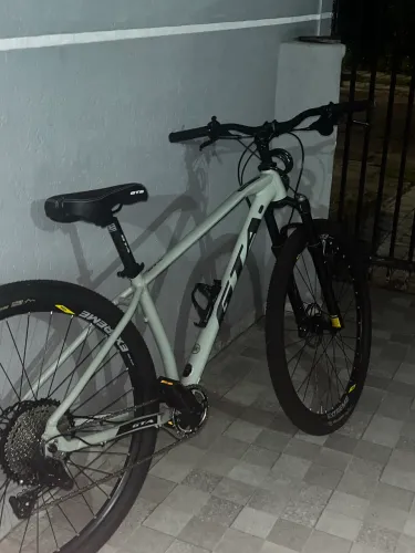 Bicicleta GTA ARO 29