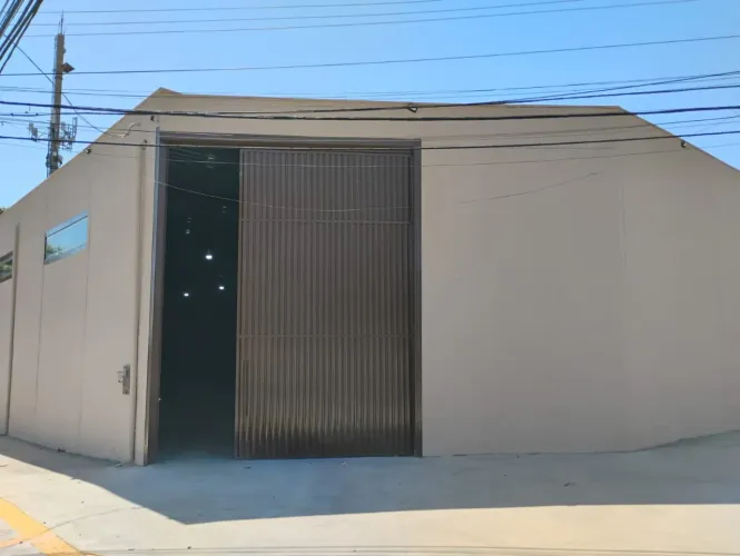 Excelente Oportunidade de Galpão no Pedro Ludovico