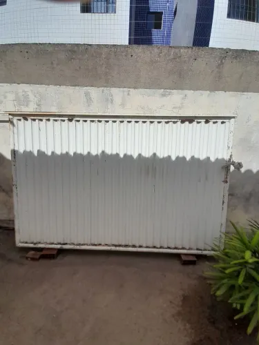 Portão de ferro