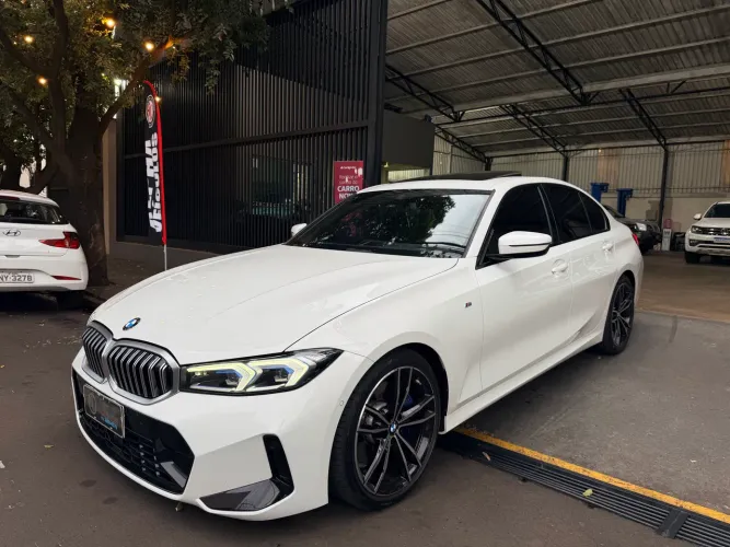 BMW 320I A 2.0 TB M Sport Activeflex 16V 4P 2023