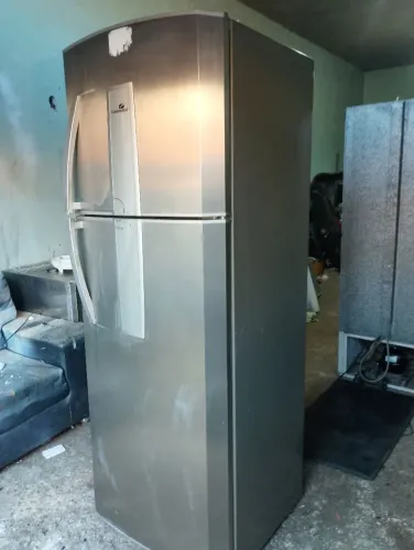 Geladeira continental Frost Free 110v