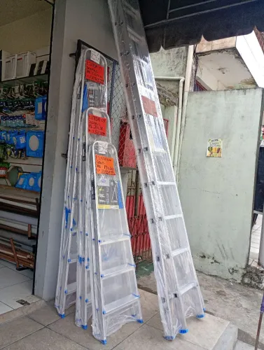 Vendo escada de 4, 5 e 7 degraus