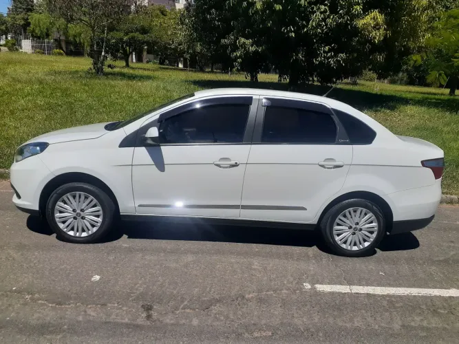 Fiat Grand Siena Attrac. 1.4 EVO F.flex 8V 2020