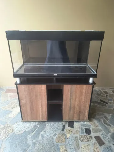 Aquário completo: marca REHAU 200 litros + Móvel + Canister HW402A Sunsun