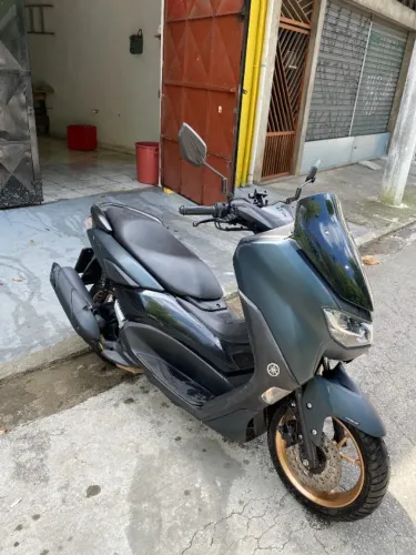 Yamaha NMAX 160 Connected ABS 2023  R$ 17.000