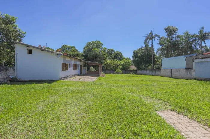 CHÁCARA EM ÁREA URBANA | 1.000 M² | PRÓXIMA AO CENTRO | OPORTUNIDADE!