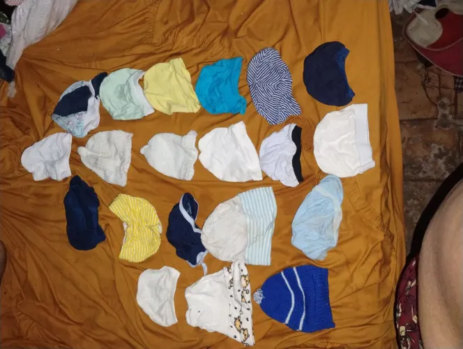 Roupinhas de bebê ao RN, touca, kit bolsa 