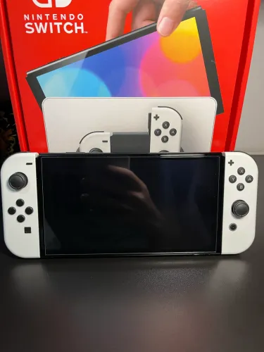 Nintendo Switch OLED Branco | Estado de Colecionador | Nunca Aberto
