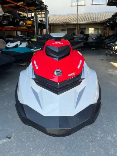 Jet Ski Sea Doo GTS 130 Hp ano 2011