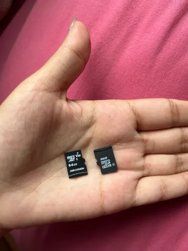 Cartões de memória 8gb e 64gb