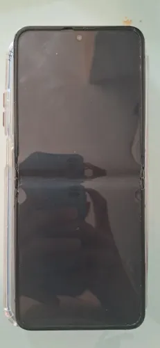 Z flip 5 com defeito. Leia a descrição