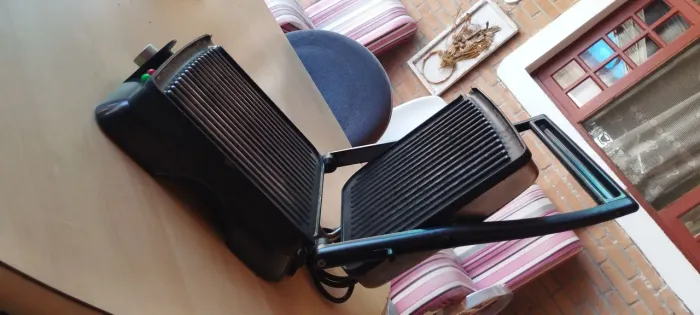 Chapa grill (Oste)800wats OCP0040