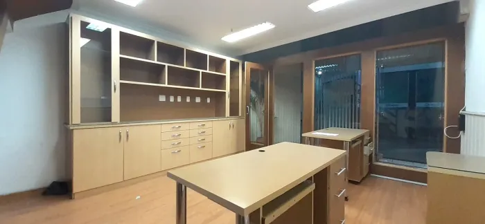 Sala / Conjunto com 1 quarto à venda em Belo Horizonte
