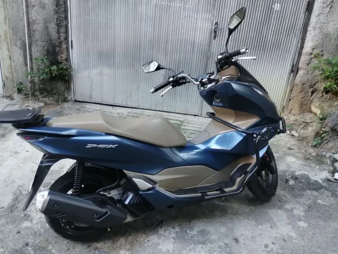 Urgente: R$-17,500 muito nova com 20 mil km