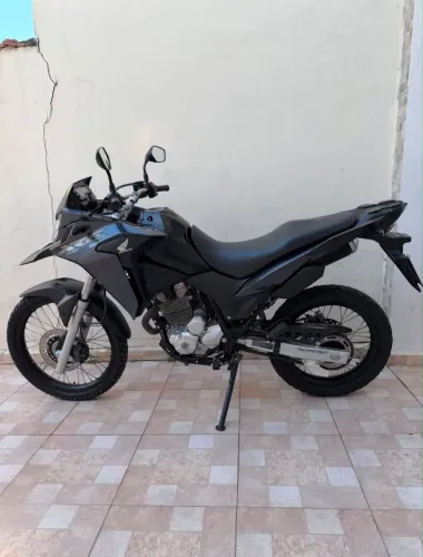 XRE 300 - 2023