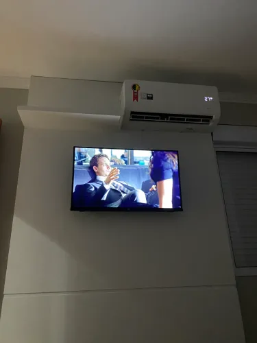 TV TCL 32 - Excelente Estado