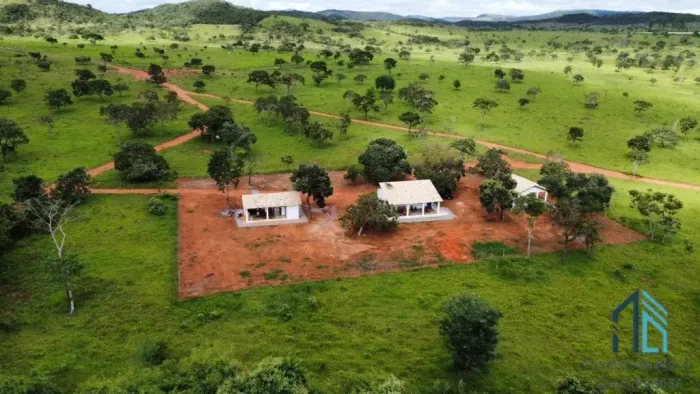 Fazenda com 168 alqueires goianos - 813 Hectares; - Município de Cocalzinho de Goiás GO