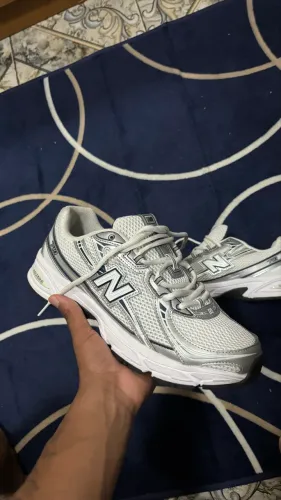 New Balance 740