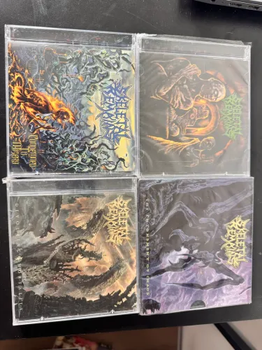 Skeletal Remains Lote 4 CDs 