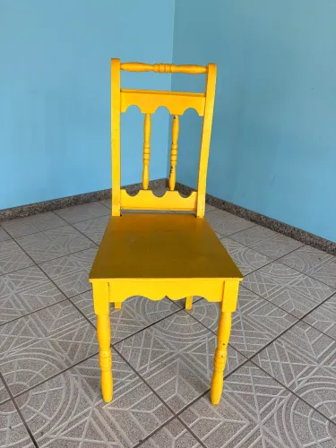 Cadeira madeira maciça vintage 