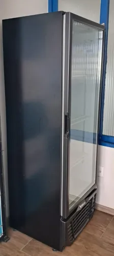 Vendo geladeira Gelopar