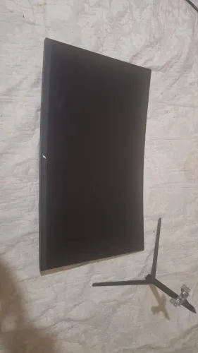 Monitor gamer superframe 180hz 24pol curvo