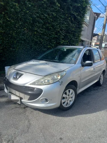 Peugeot 207 SW XR Sport 1.4 Flex 8V 5P 2009