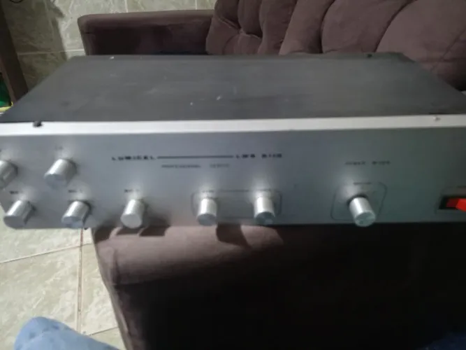 Amplificador Lumicel 220 voltz 