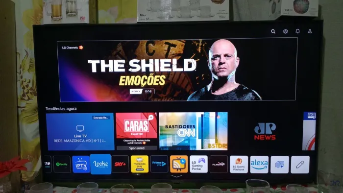 Vendo uma tv smart de 50 polegada por 1000 reais o interessado entre em contato
