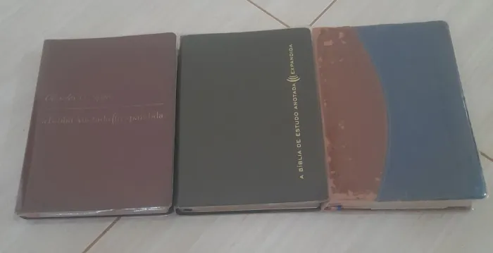 Kit de bíblias anotada e Expandida (colecionadores)