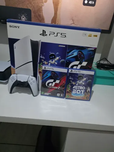 ? PlayStation 5 Slim 1TB + 2 Jogos (Com Nota Fiscal e 6 Meses de Garantia!)