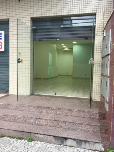 LOJA COMERCIAL PARA LOCAÇÃO RUA XV DE NOVEMBRO PROX SMART FIT E RESTAURANTES