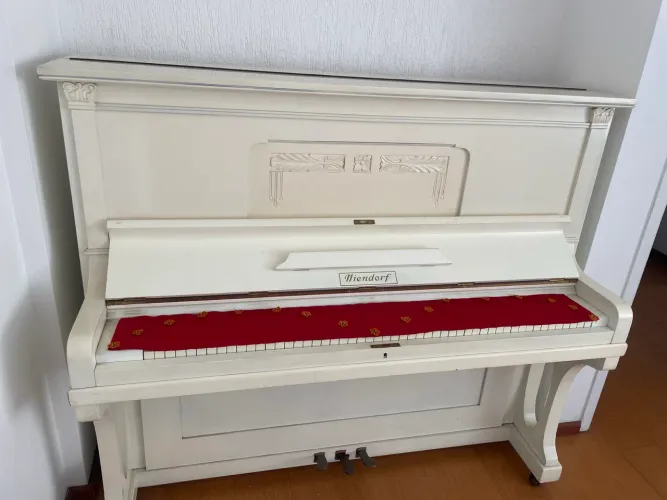 Piano Niendorf Alemão Branco Vertical - 1959