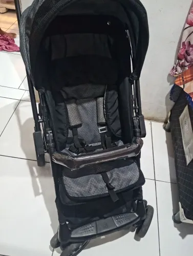 Carrinho de bebê galzareno