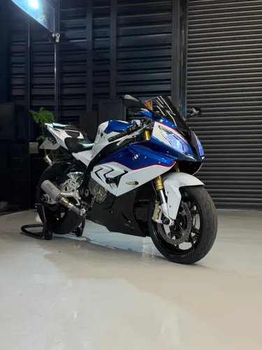 BMW S1000RR 2016 com 46.000km.