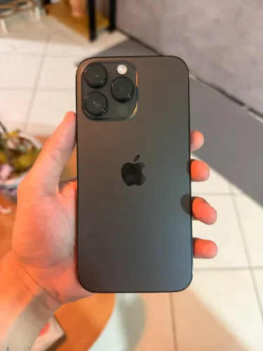 IPHONE 14 PRO MAX EM ESTADO DE NOVO