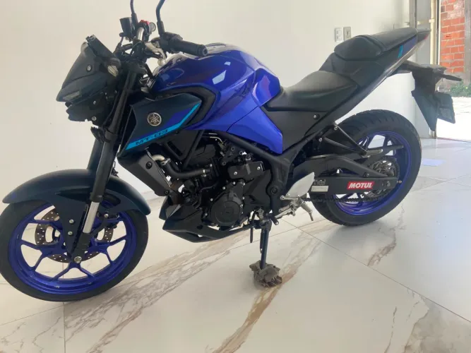 Moto MT 03 - 321 Cilindradas - Yamaha