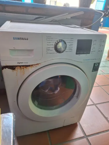 Vendo máquina de lavar roupas