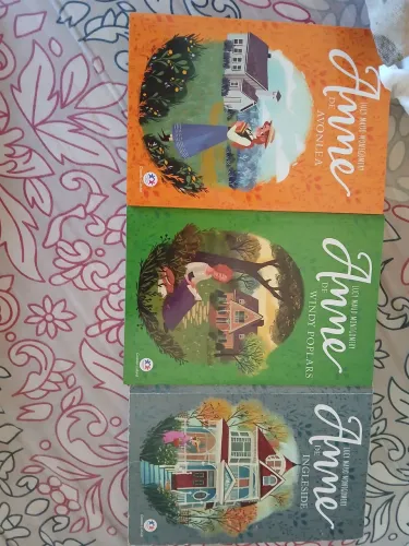 Três livros anne