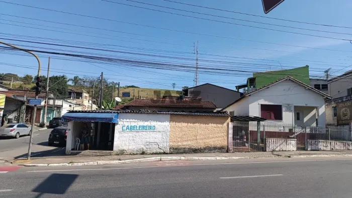 Casa Comercial à Venda no Alto da Ponte com 340m² em Localização Estratégica e Alto Potenc